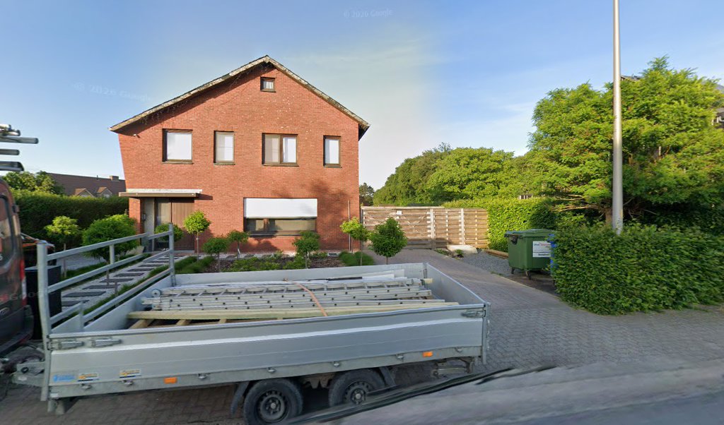 Foto van Dakwerken bollen in Pelt, Dakwerker