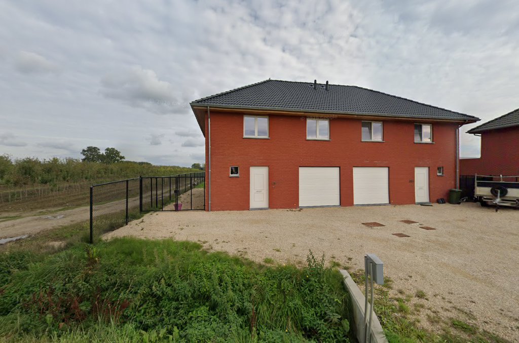Foto van Dakwerken Adams J. in Wichelen, Dakwerker