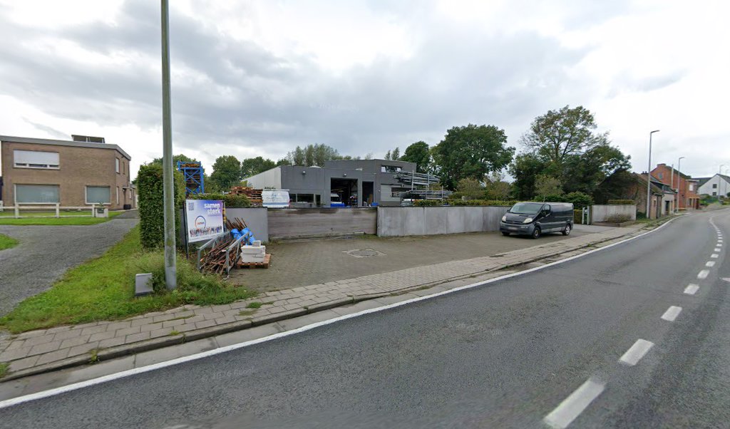 Foto van BV Dakwerken Renaat Rogiers in Wichelen, Dakwerker