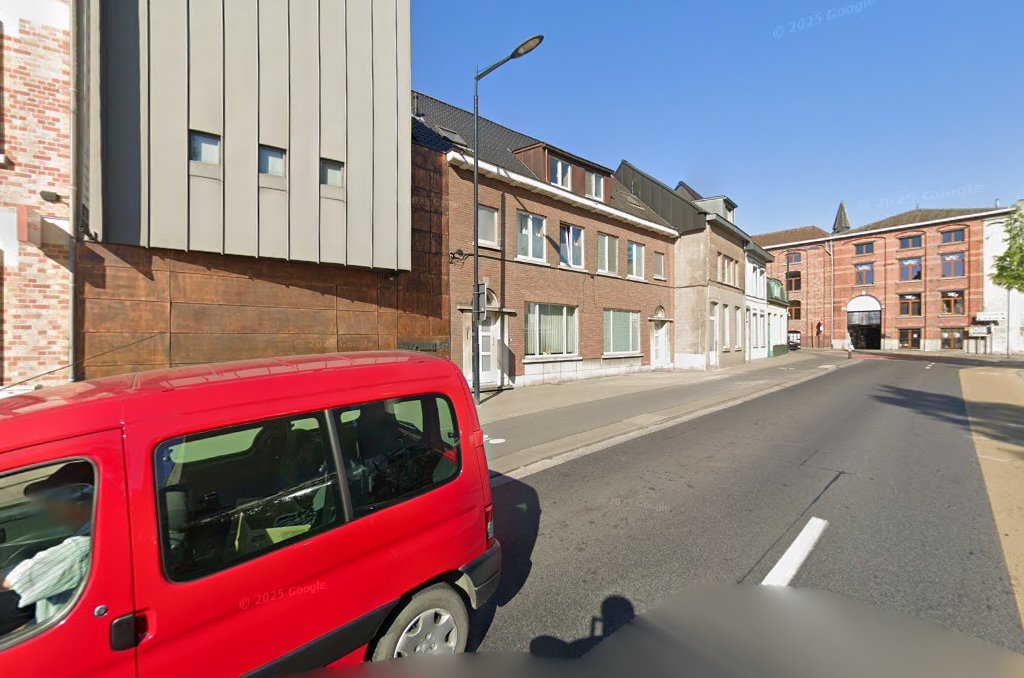Foto van Cu Zn Dakwerken nv in Aalst, Dakwerker