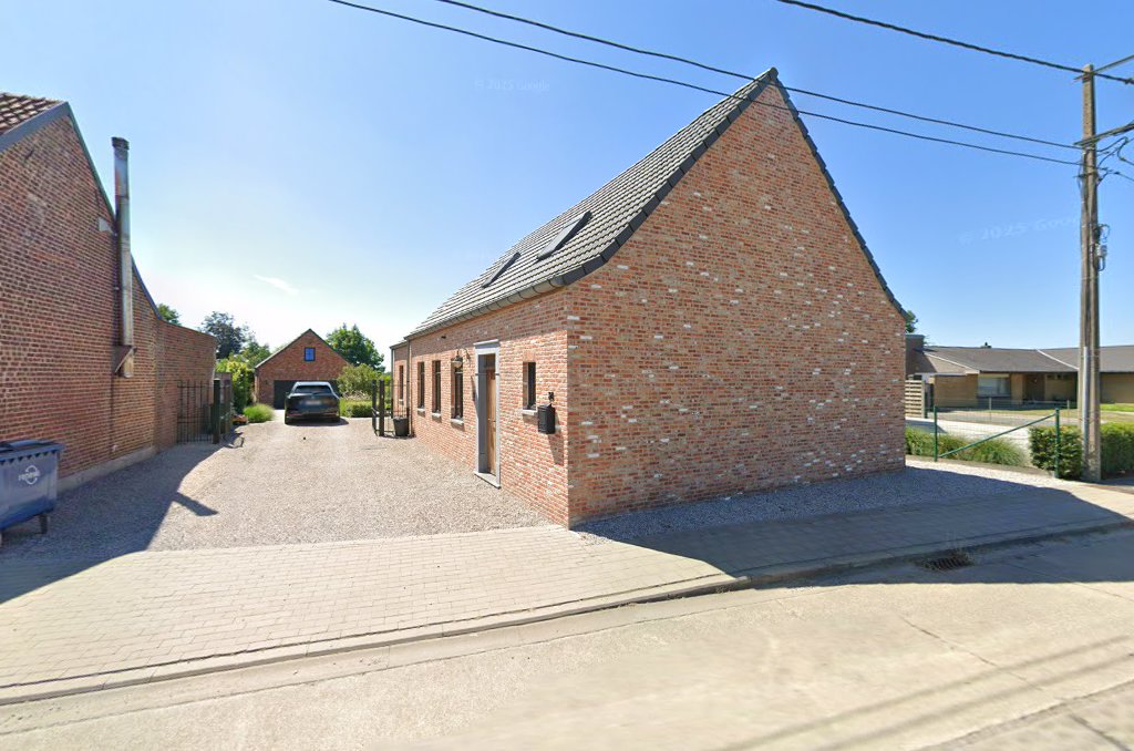 Foto van Dakwerken Clabau in Kortemark, Dakwerker