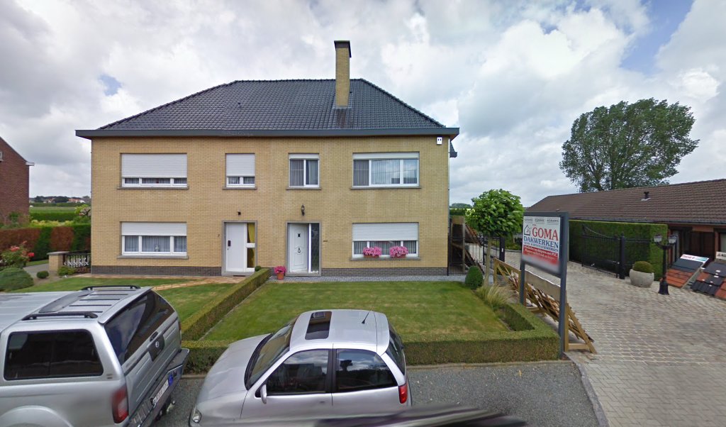 Foto van Goma Dakwerken in Oosterzele, Dakwerker