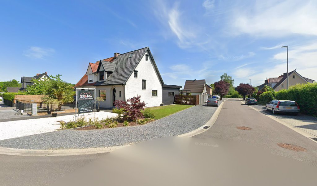 Foto van SR & M's BVBA in Lanaken, Dak- en interieurwerken