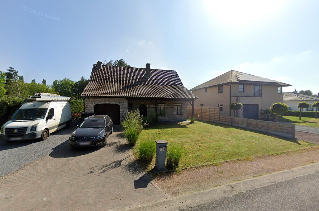 Foto van Wijnens Nick dakwerken in Tremelo, Dakwerker