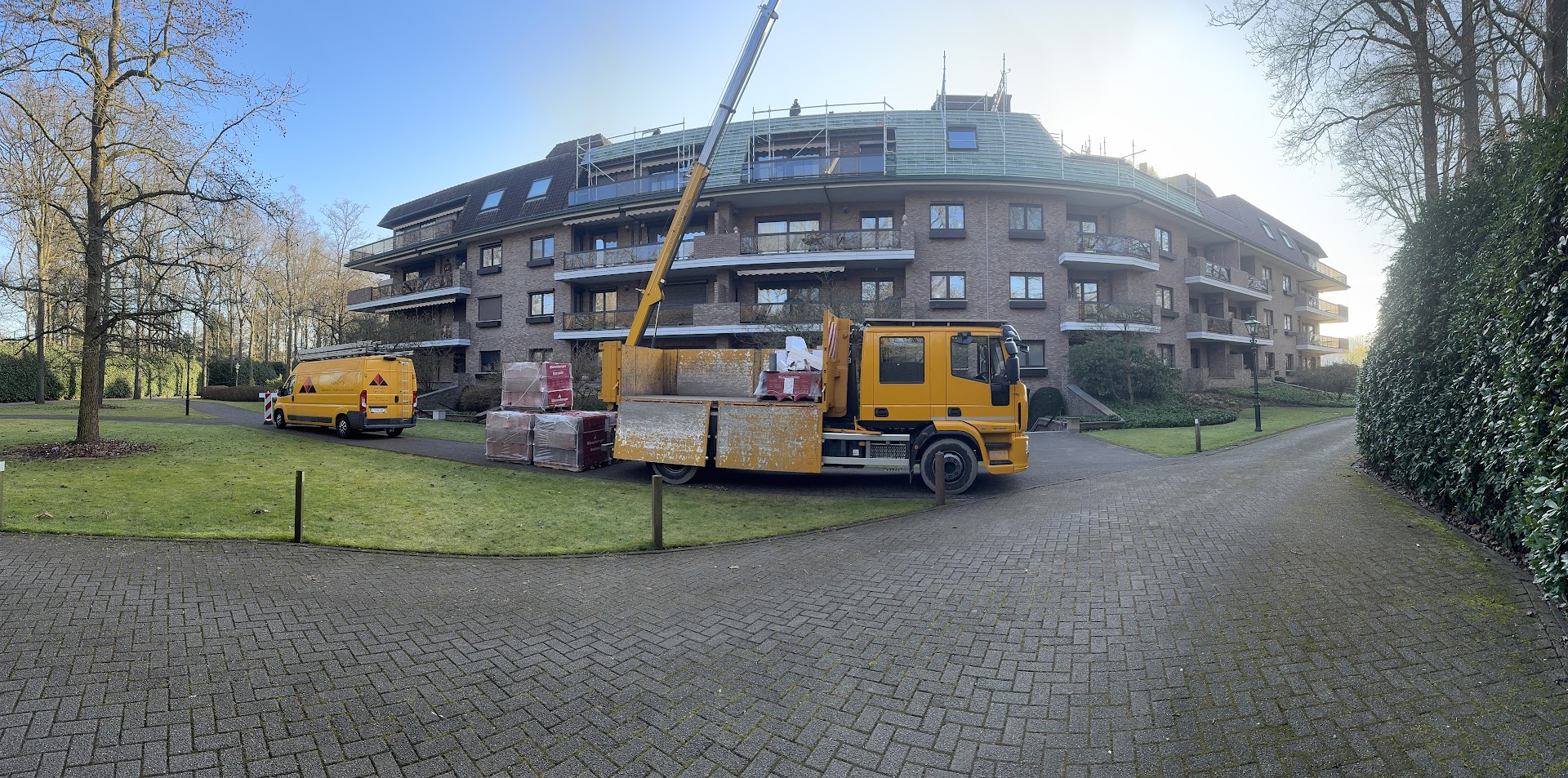 Foto van Van Dyck Dakwerken in Brasschaat — Dakdekker (foto 2)