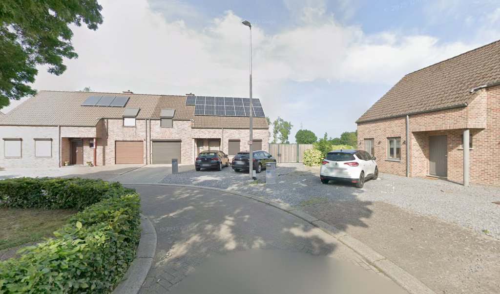 Foto van VAJO Dak & Schrijnwerk BVBA in Maasmechelen — Dakdekker Foto van VAJO Dak & Schrijnwerk BVBA in Maasmechelen — Dakdekker