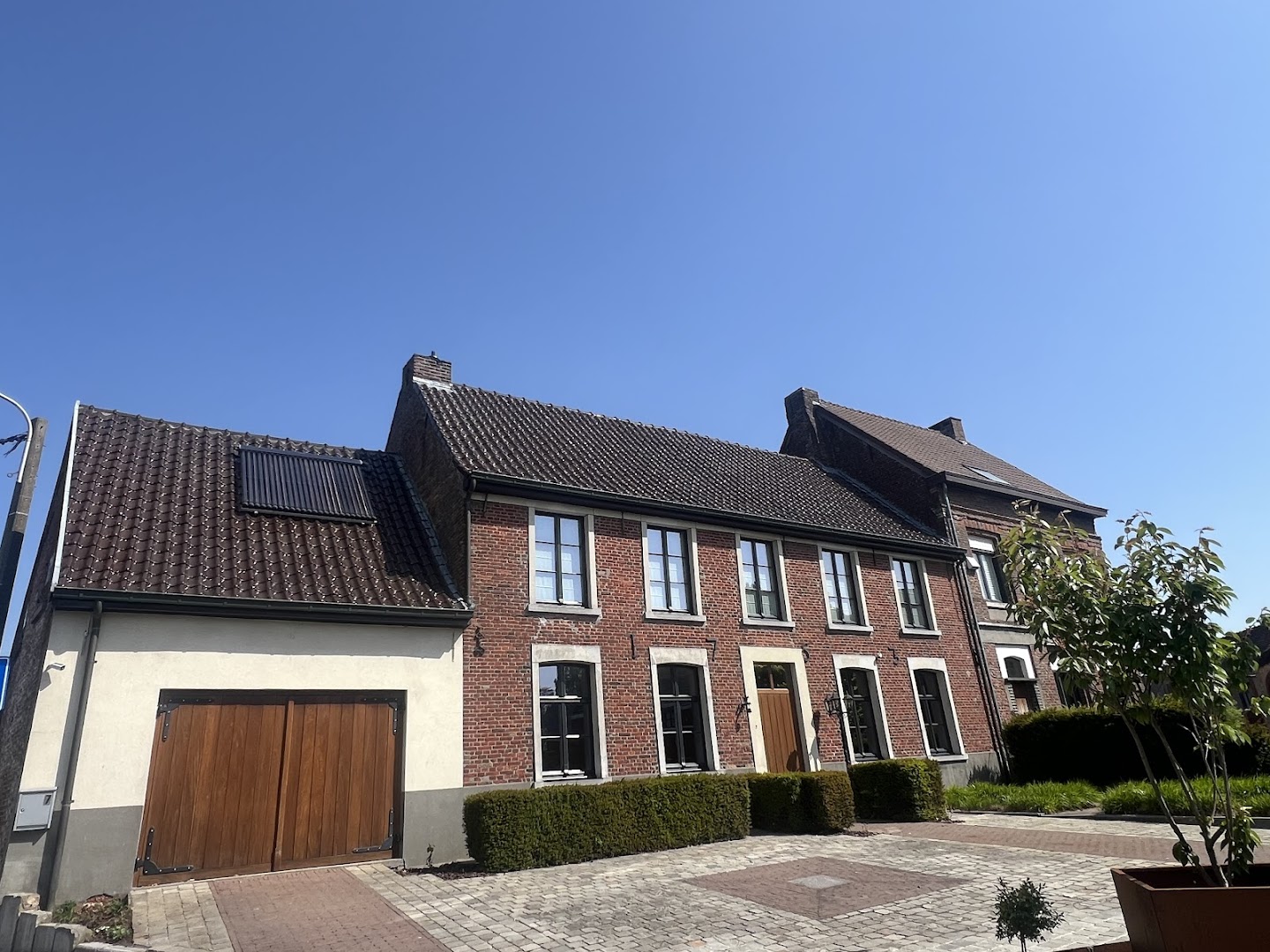 Foto van De Ontmos Expert in Harelbeke — Dakdekker (foto 2)