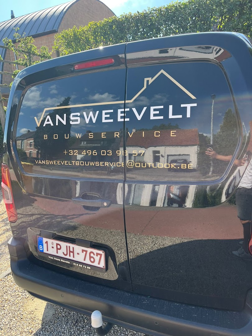 Foto van Vansweevelt Bouwservice | Plat Dak Specialist in Ravels — Dakdekker Foto van Vansweevelt Bouwservice | Plat Dak Specialist in Ravels — Dakdekker