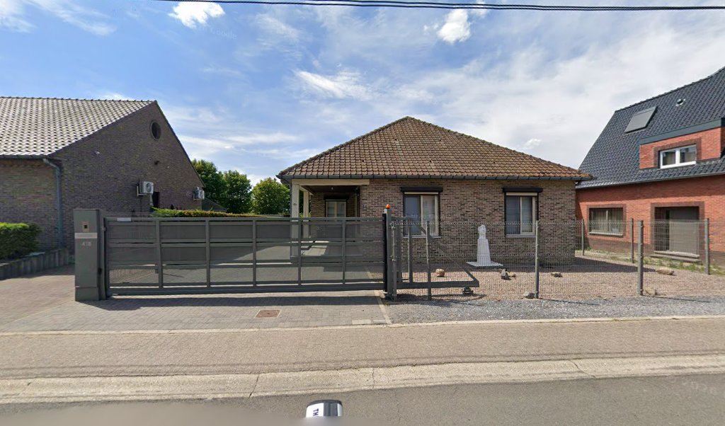 Foto van Dakwerken Brepoels in Bilzen-Hoeselt — Dakdekker Foto van Dakwerken Brepoels in Bilzen-Hoeselt — Dakdekker