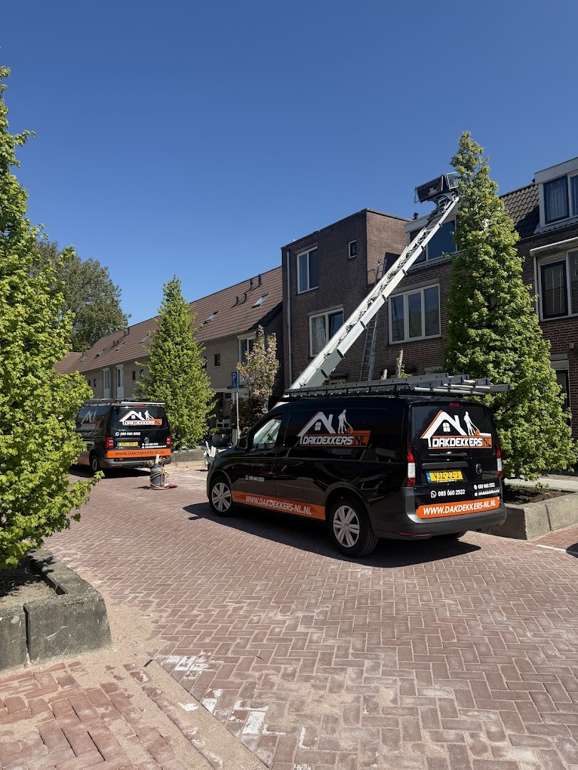 Foto van DakdekkersNL in Antwerpen — Dakdekker Foto van DakdekkersNL in Antwerpen — Dakdekker