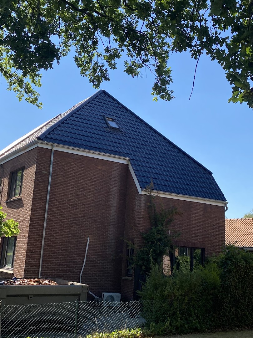 Foto van Topdak Construct in Bree — Dakdekker Foto van Topdak Construct in Bree — Dakdekker