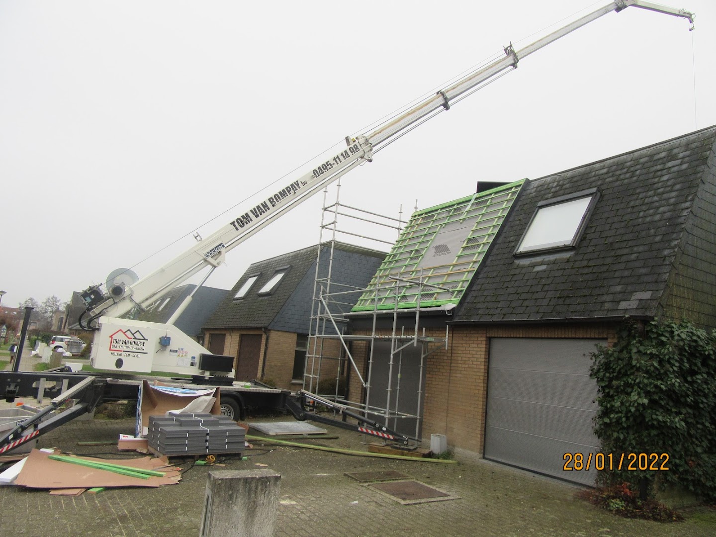 Foto van Tom Van Rompay in Herenthout — Dakdekker Foto van Tom Van Rompay in Herenthout — Dakdekker