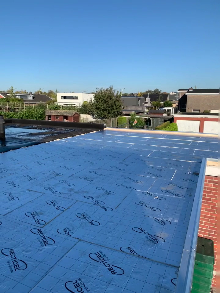 Foto van Dakwerken Elewaut in Evergem — Dakdekker (foto 2)