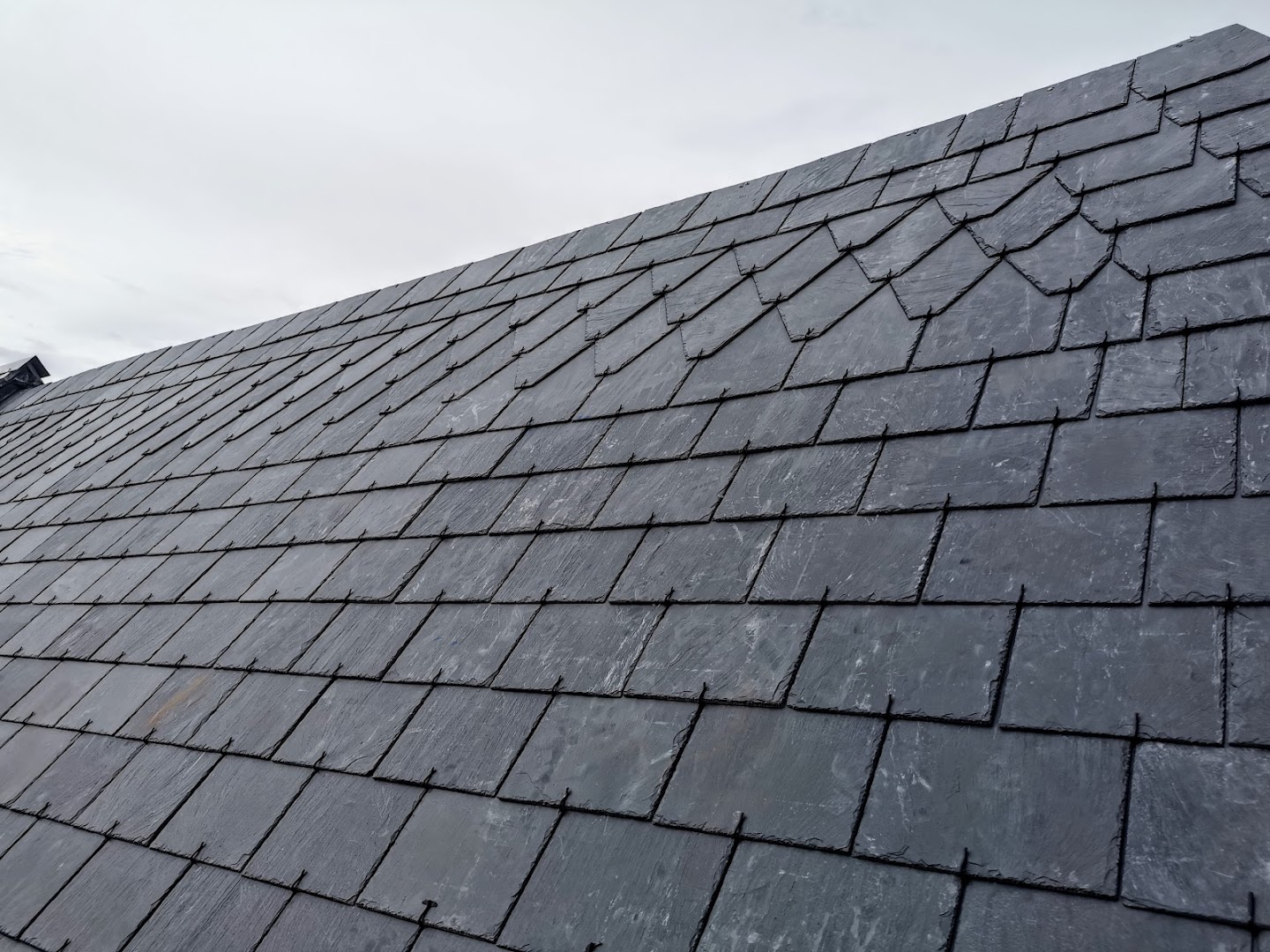 Foto van Roofline dakspecialisaties in Booischot — Dakdekker Foto van Roofline dakspecialisaties in Booischot — Dakdekker