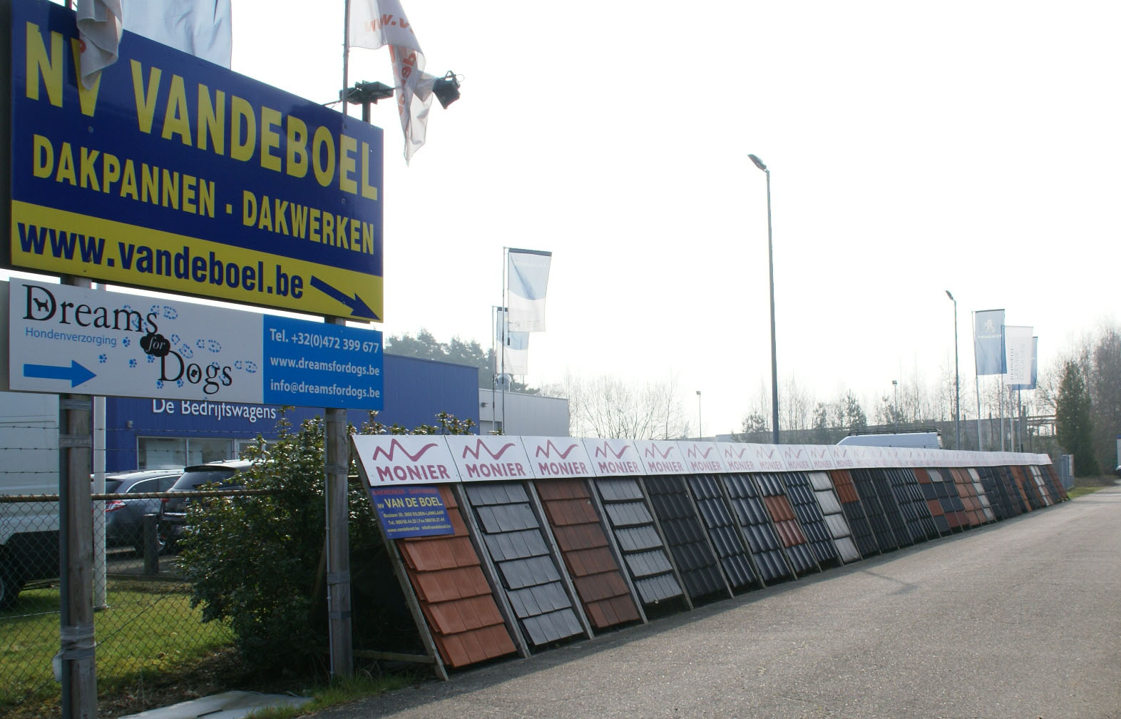 Foto van Van De Boel in Dilsen-Stokkem — Dakdekker (foto 3)