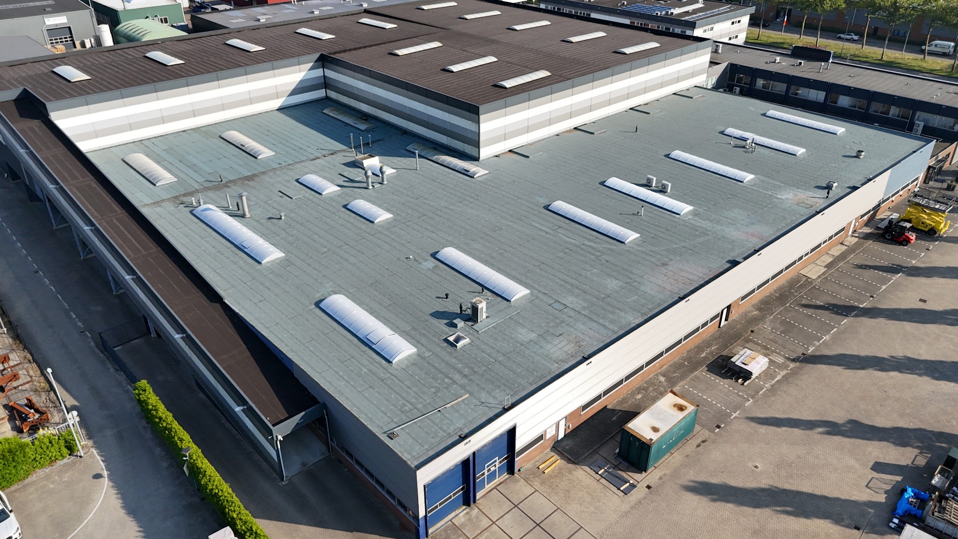Foto van Total Roof Care B.V. in Zwijndrecht — Dakdekker (foto 2)
