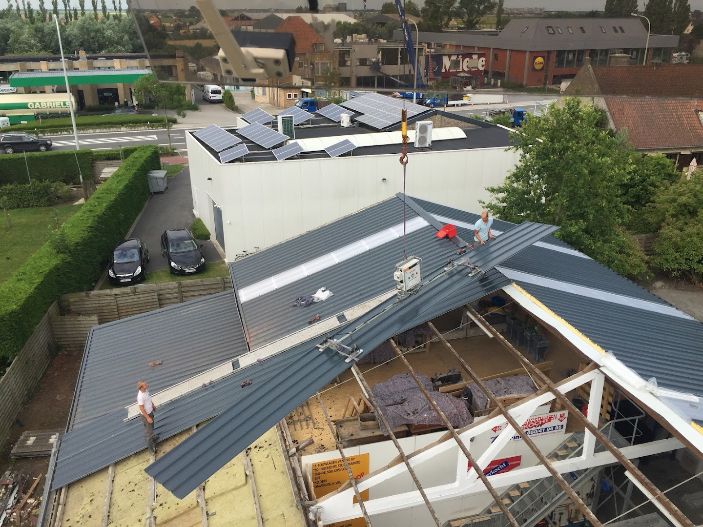 Foto van Rw Projects in Zele — Dakdekker (foto 3)