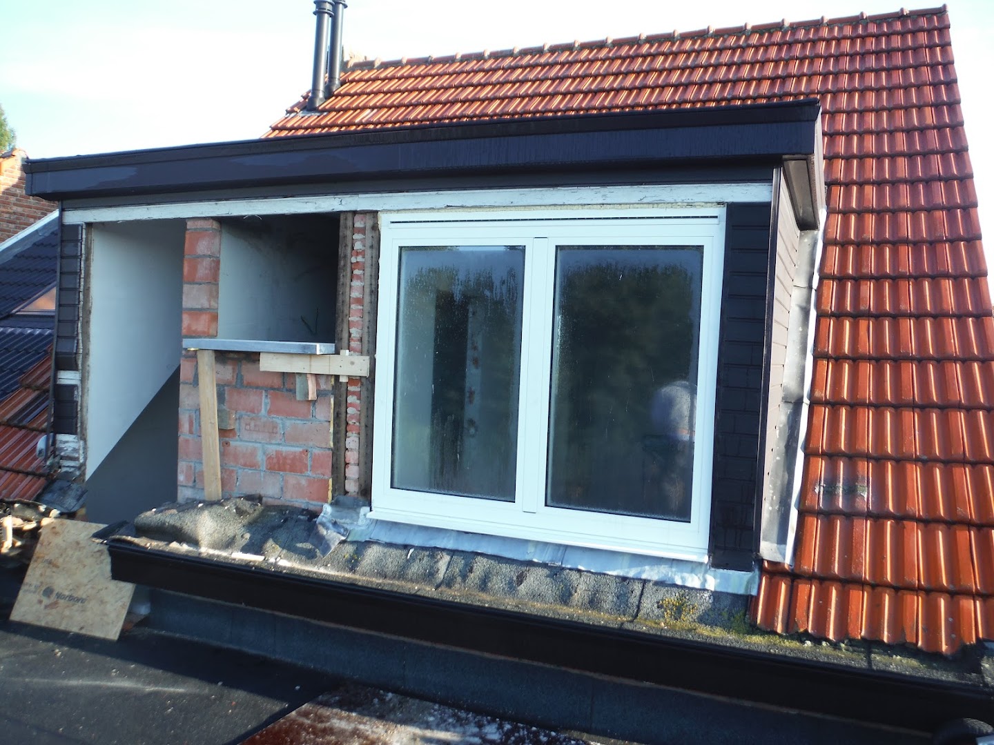 Foto van Dakwerken Lambrechts BV in Kapellen — Dakdekker (foto 2)