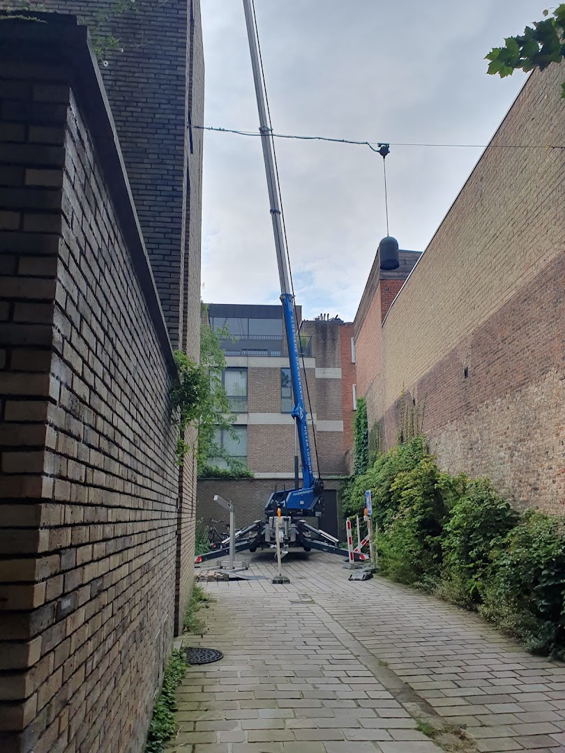 Foto van Dakwerken De Raeve | Platte daken in EPDM | Regio Kortemark (Zarren) & West-Vlaanderen in Kortemark — Dakdekker (foto 2)