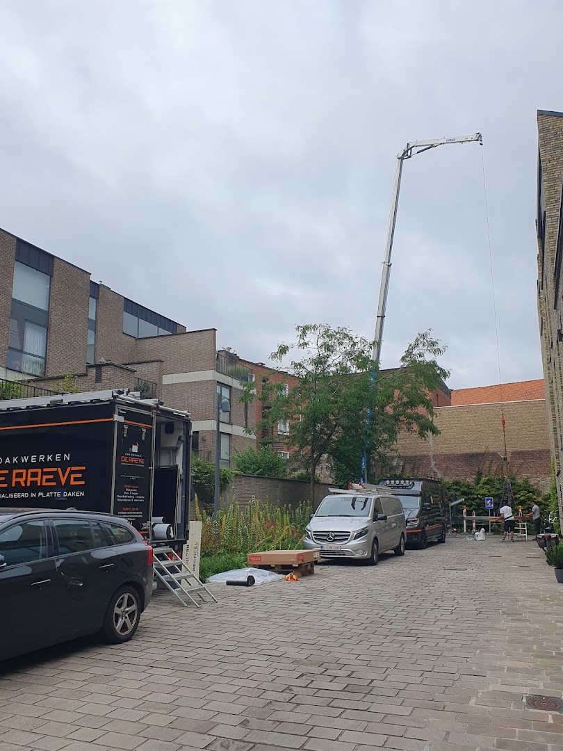 Foto van Dakwerken De Raeve | Platte daken in EPDM | Regio Kortemark (Zarren) & West-Vlaanderen in Kortemark — Dakdekker (foto 3)