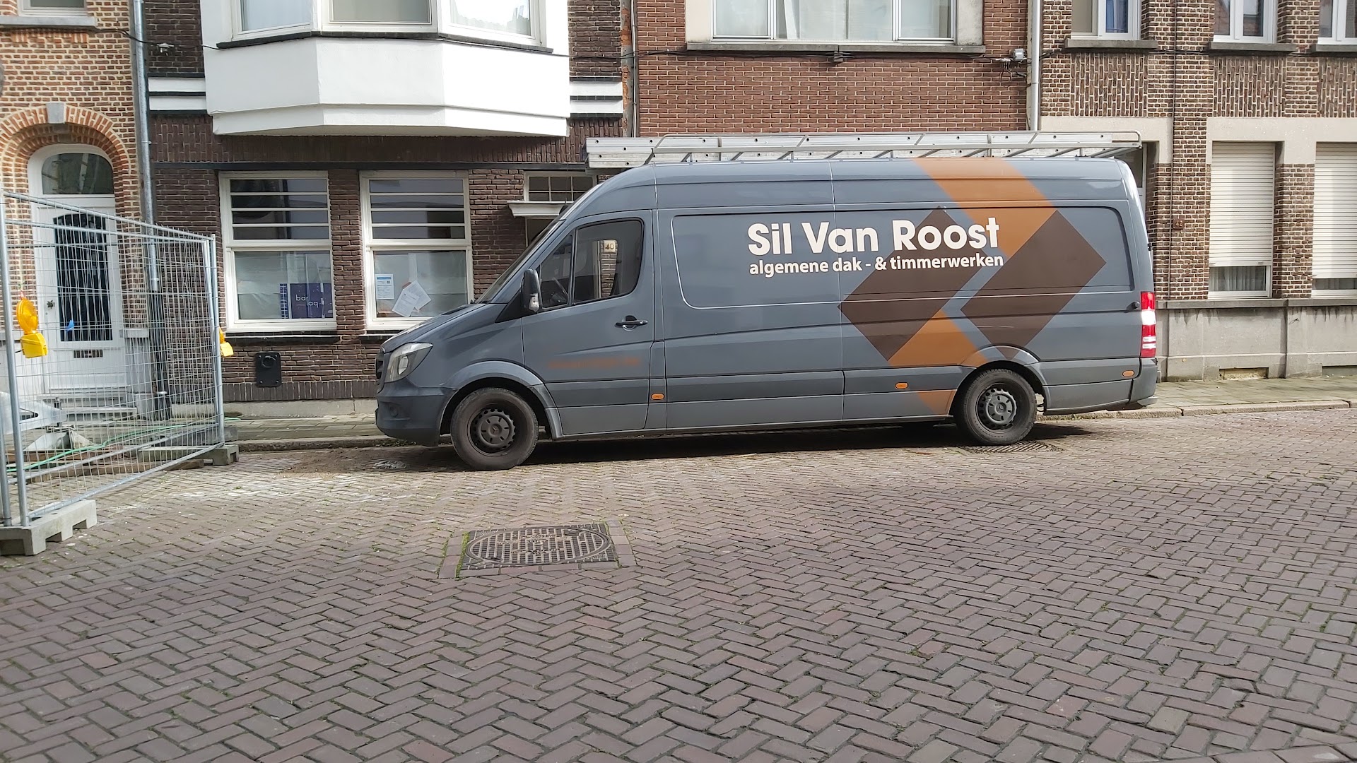 Foto van Dakwerken Sil Van Roost — Dakdekker Foto van Dakwerken Sil Van Roost — Dakdekker