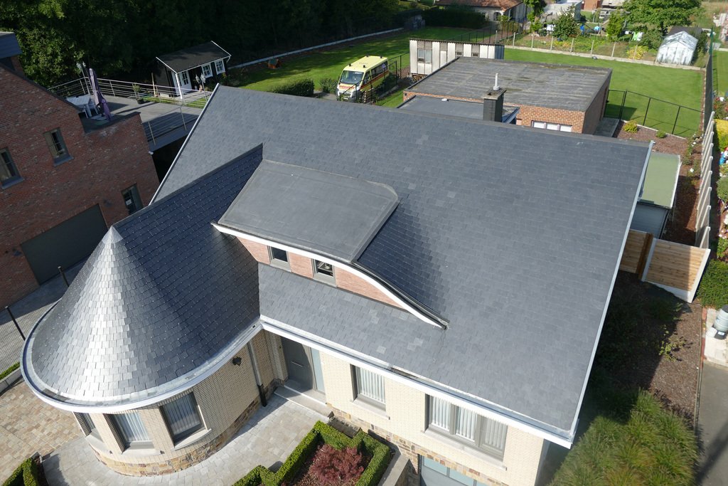 Foto van D & R Dak en Renovatiewerken in Merelbeke-Melle — Dakdekker (foto 2)