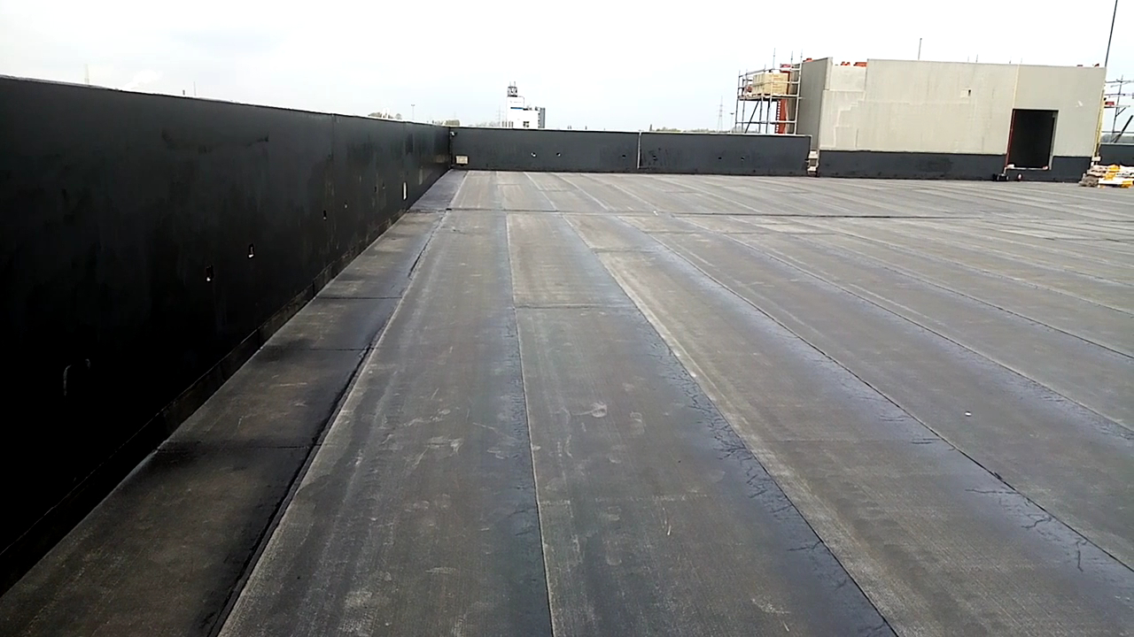 Foto van D. M. Roof in Middelkerke — Dakdekker (foto 2)