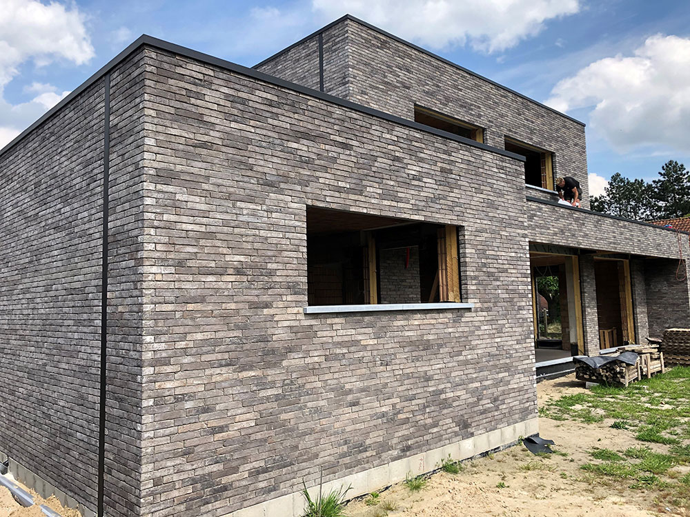 Foto van Walfrabouw | dé plat dak specialist in EPDM voor nieuwbouw & renovaties in Damme — Dakdekker (foto 3)