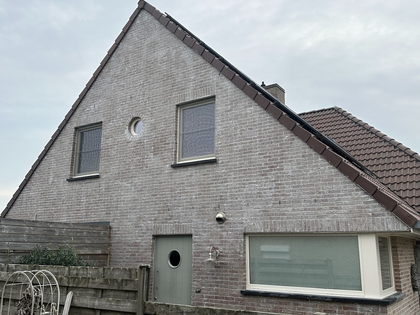 Foto van Alex Boey BV - Dakontmossing en meer in Lichtervelde — Hogedrukreiniging (foto 2)