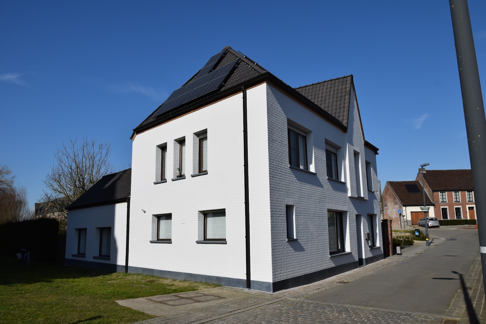 Foto van DFR Guido in Dentergem — Dakdekker Foto van DFR Guido in Dentergem — Dakdekker