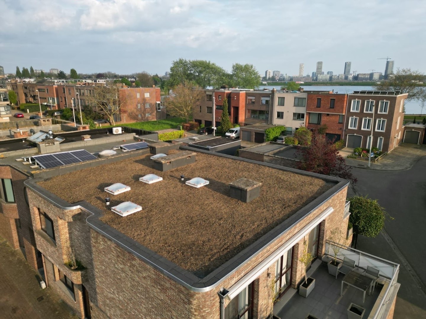 Foto van Apex Roof in Ranst — Dakdekker (foto 2)