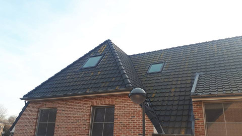 Foto van PTM Bouwrenovatie — Dakdekker Foto van PTM Bouwrenovatie — Dakdekker