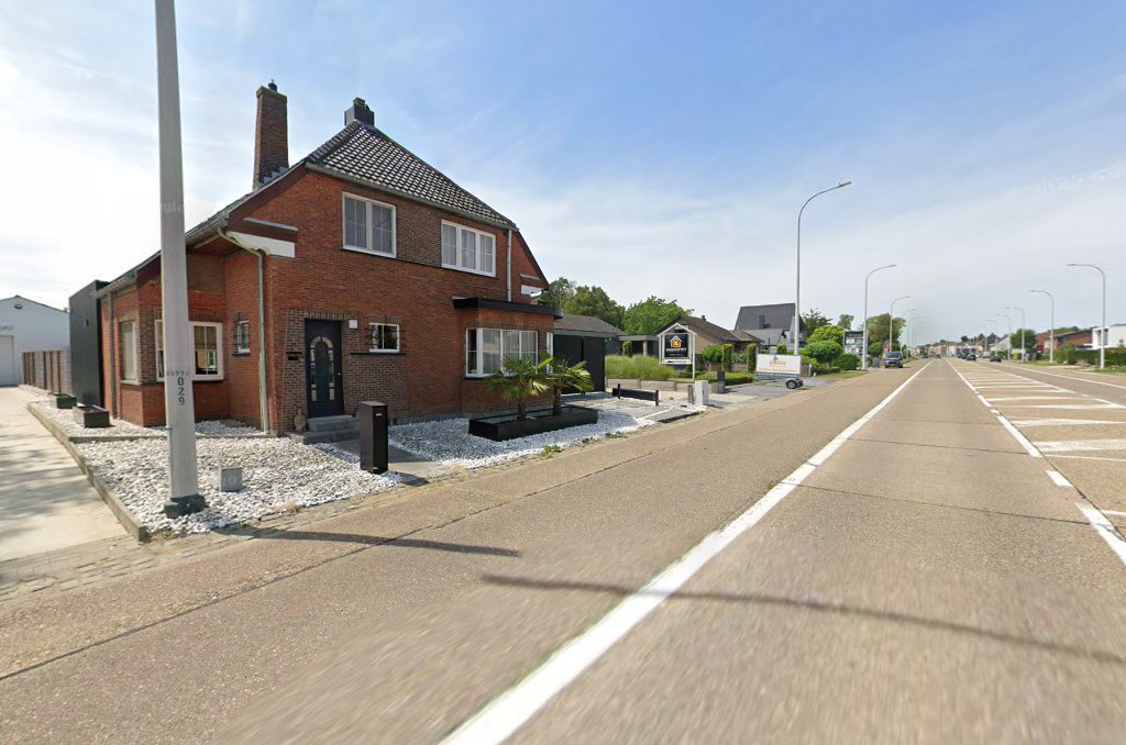 Foto van Dakwerken Vanderydt in Herk-de-Stad — Dakdekker Foto van Dakwerken Vanderydt in Herk-de-Stad — Dakdekker