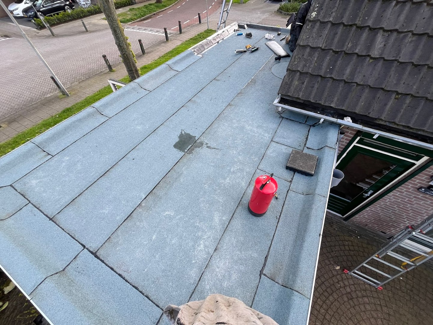 Foto van Premium Dakwerken in Zwijndrecht — Dakdekker (foto 3)