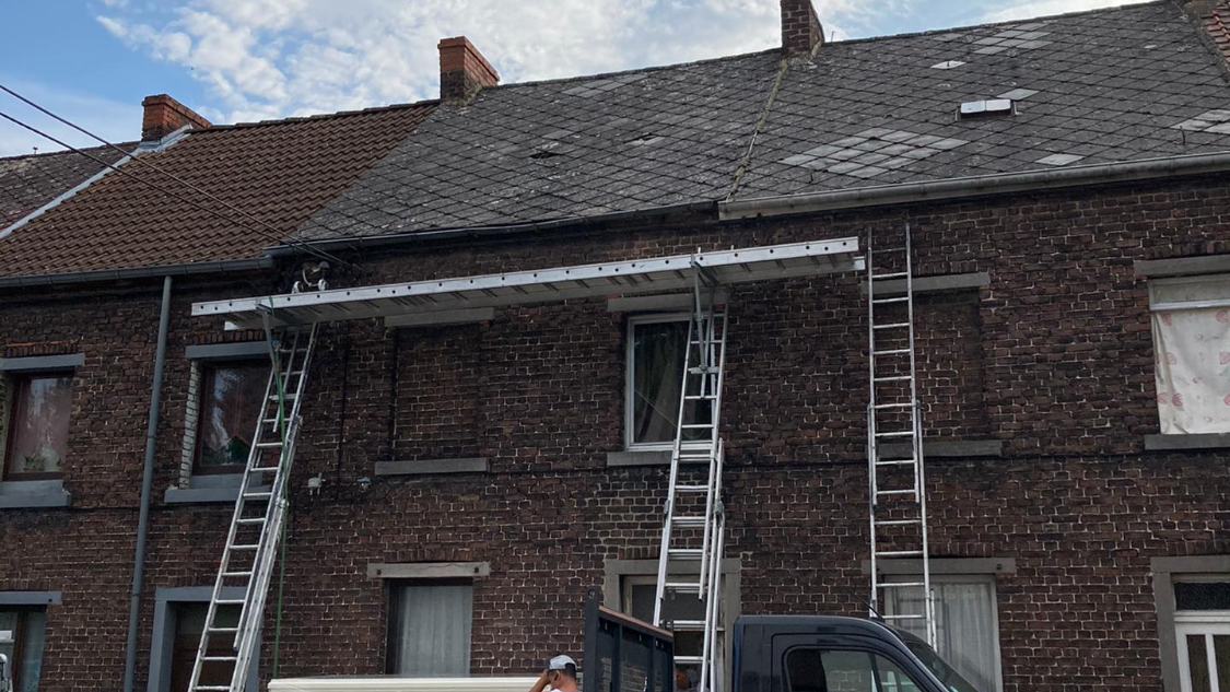Foto van Dakwerken De Coninck in Sint-Pieters-Leeuw — Dakdekker (foto 2)