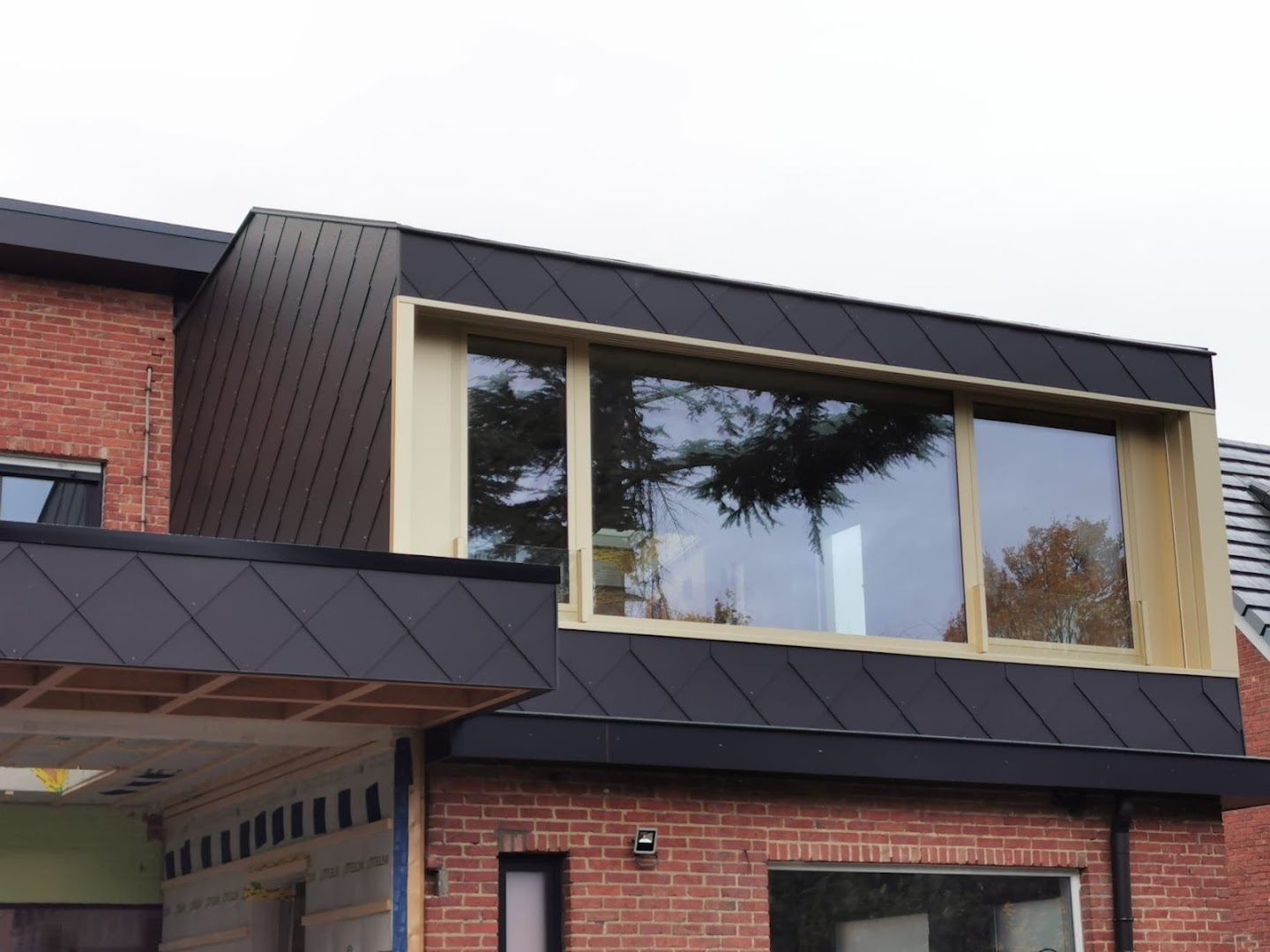 Foto van Dak en Gevelwerken Noah in Mechelen — Dakdekker (foto 3)