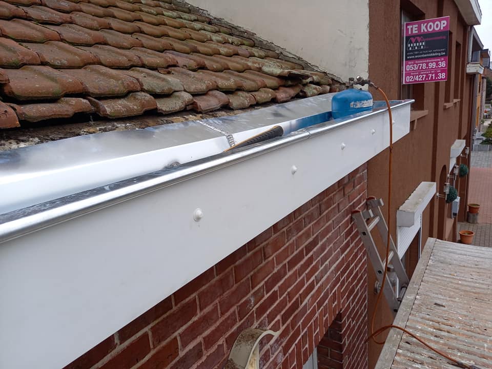 Foto van Dakwerken Saerens in Erpe-Mere — Dakdekker (foto 3)