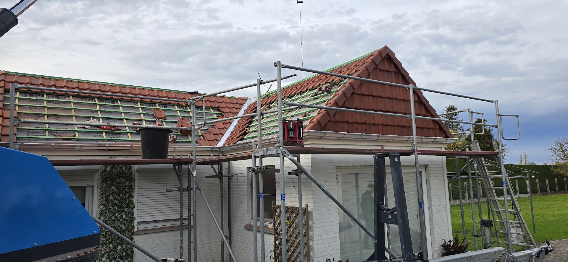 Foto van Phv-works in Kortenaken — Dakdekker (foto 3)