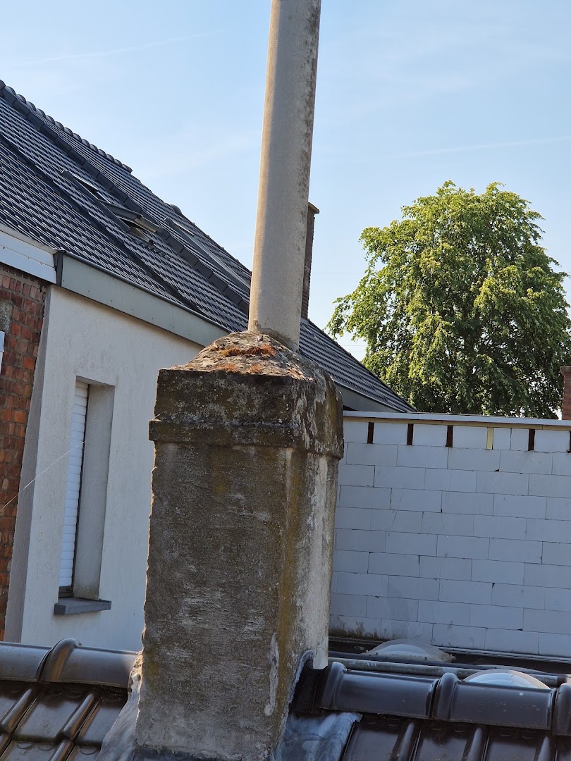 Foto van Boa-constructors in Merelbeke-Melle — Dakdekker (foto 3)
