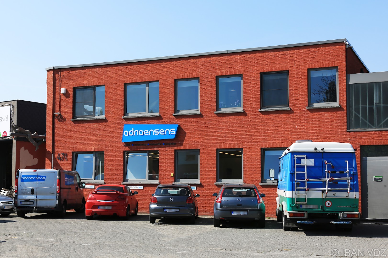 Foto van Adriaensens BV in Mortsel — Dakdekker (foto 2)