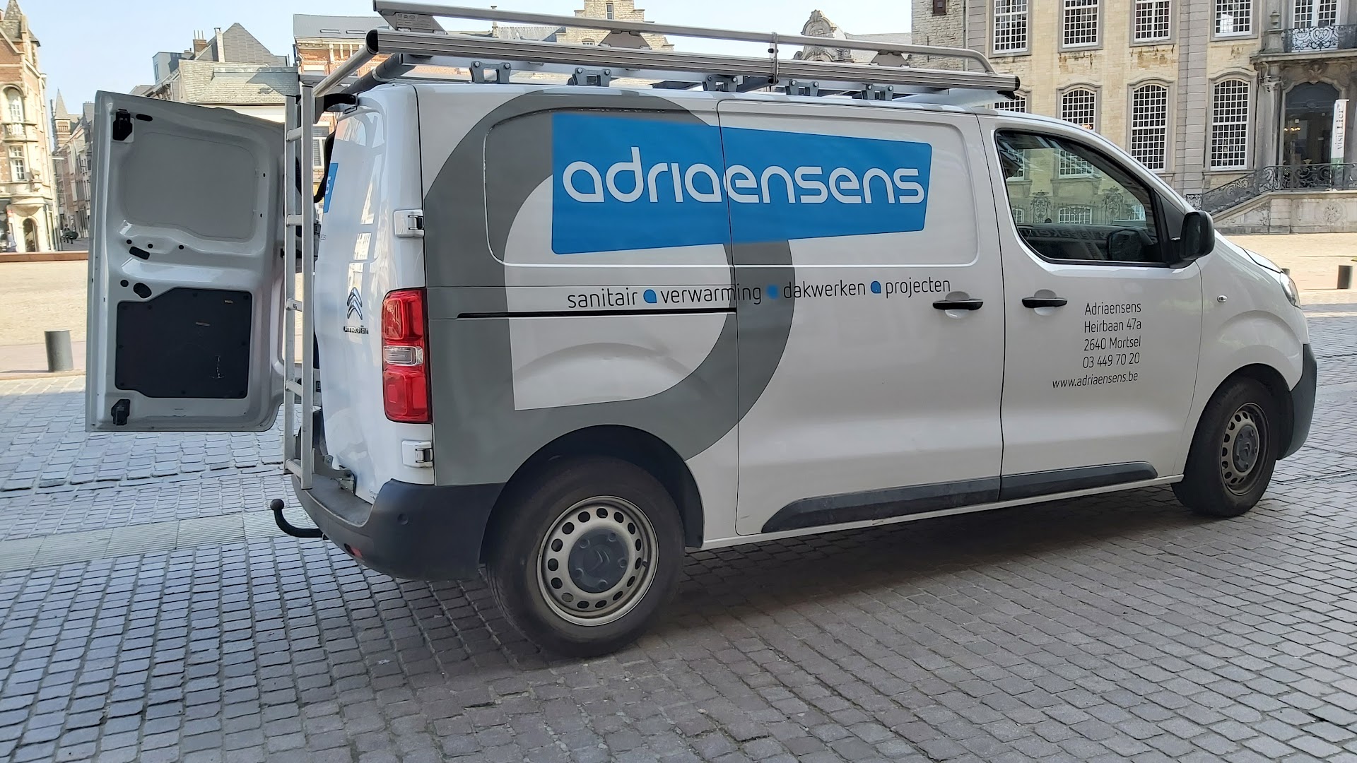 Foto van Adriaensens BV in Mortsel — Dakdekker (foto 3)
