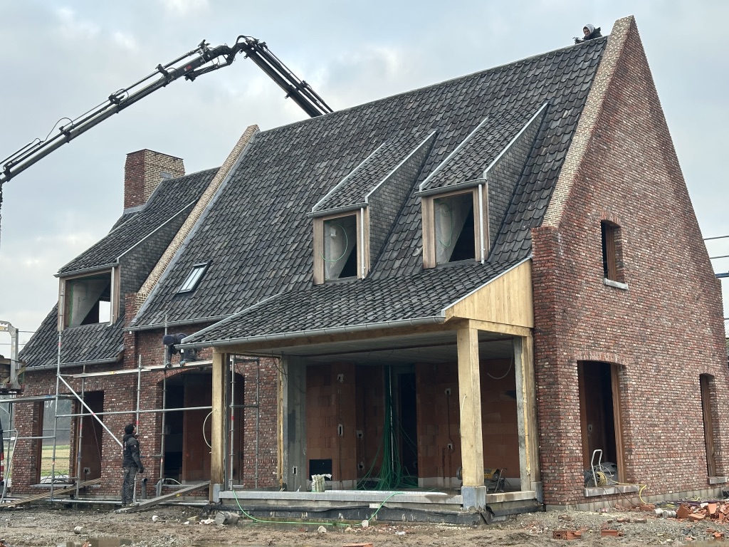 Foto van Schrijnwerkerij De Haes in Sint-Katelijne-Waver — Dakdekker (foto 2)