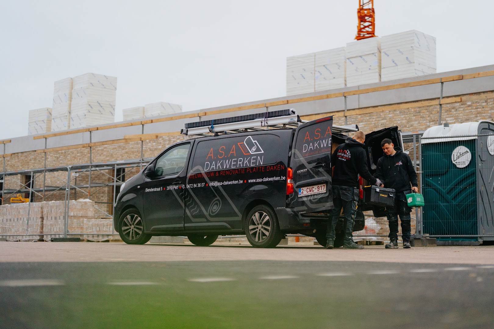 Foto van ASA Dakwerken in Pelt — Dakdekker Foto van ASA Dakwerken in Pelt — Dakdekker