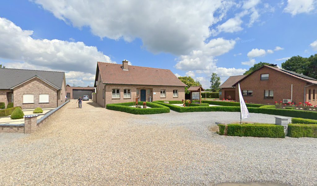 Foto van Dakwerken Hermans bvba in Kessenich — Dakdekker Foto van Dakwerken Hermans bvba in Kessenich — Dakdekker