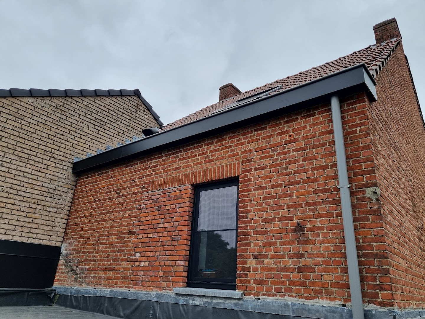 Foto van DAZ Construct — Dakdekker (foto 3)