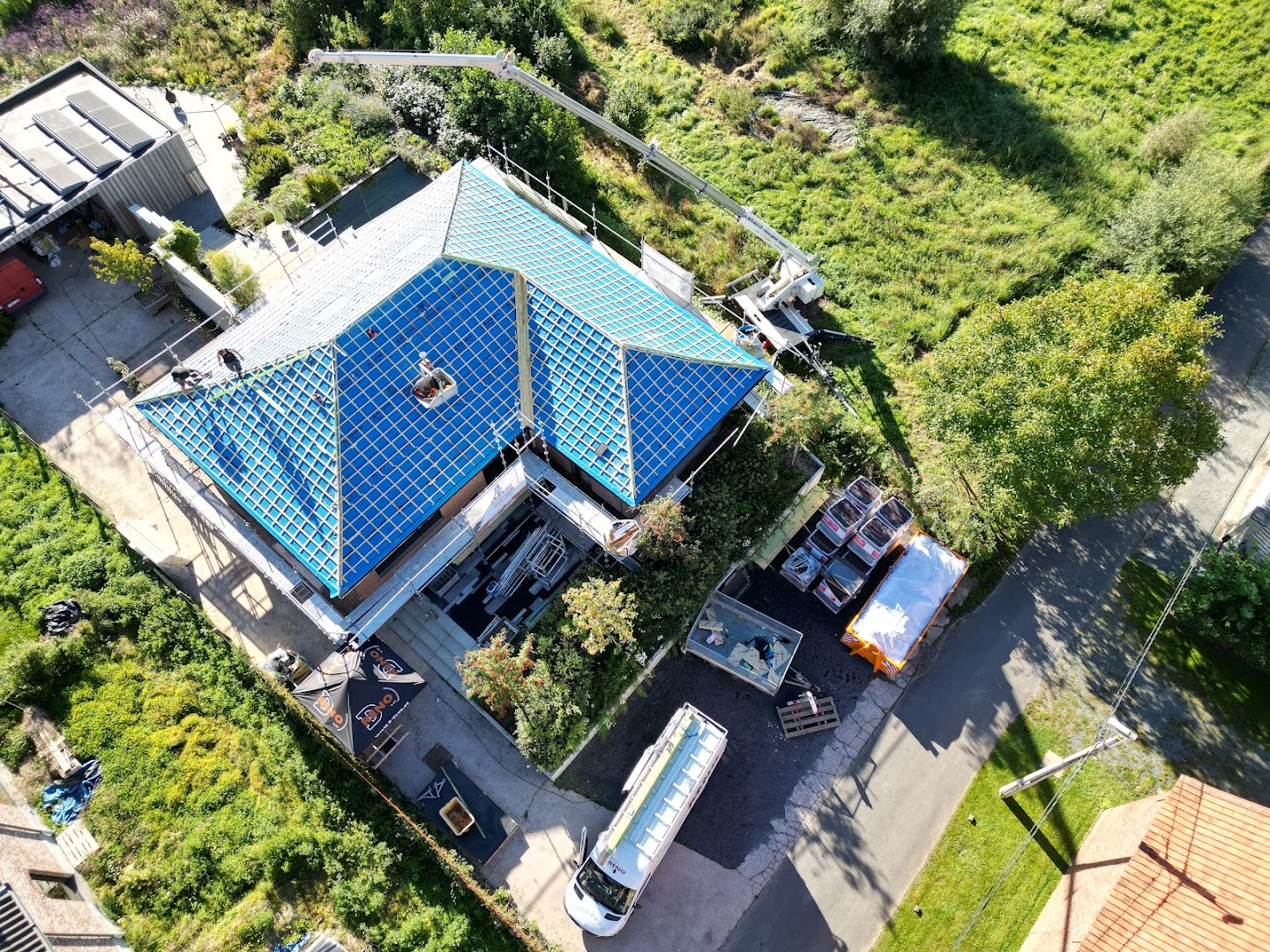Foto van D-Reno - Totale dakrenovatie in Pajottegem en omstreken in Pajottegem — Dakdekker (foto 3)