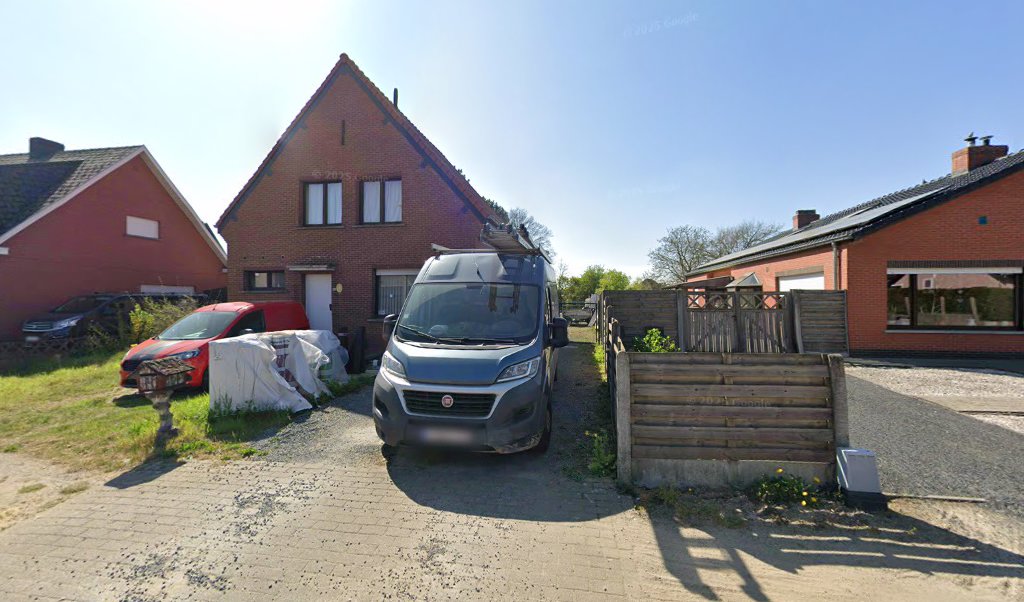 Foto van Michaël Vermaere in Herentals — Dakdekker Foto van Michaël Vermaere in Herentals — Dakdekker