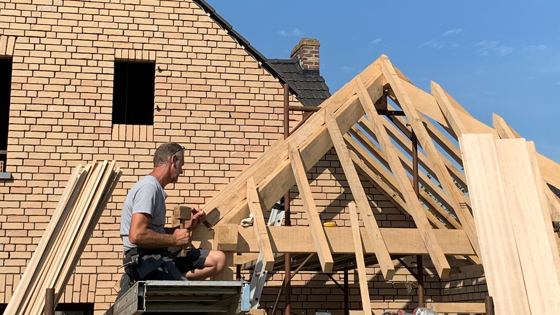 Foto van DSV Ambacht op Maat in Alken — Dakdekker Foto van DSV Ambacht op Maat in Alken — Dakdekker
