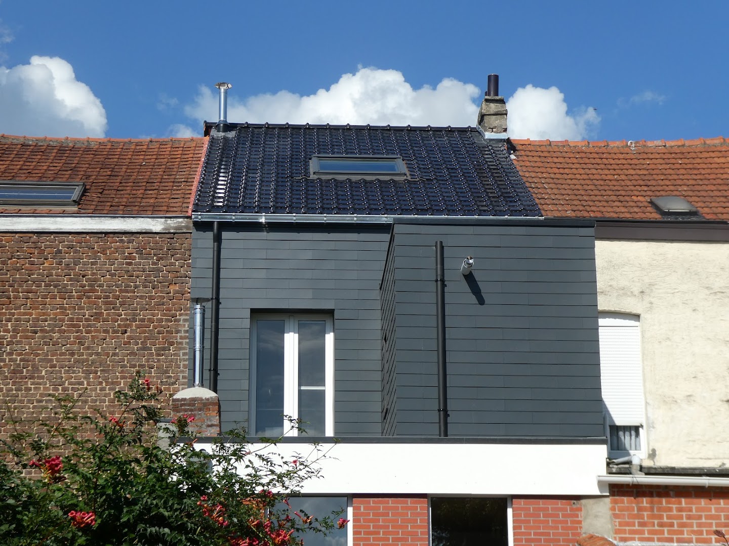 Foto van Dakwerken Mariën Joris in Leuven — Dakdekker Foto van Dakwerken Mariën Joris in Leuven — Dakdekker