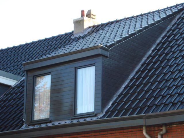 Foto van De Witte Keulemans in Kontich — Dakdekker Foto van De Witte Keulemans in Kontich — Dakdekker